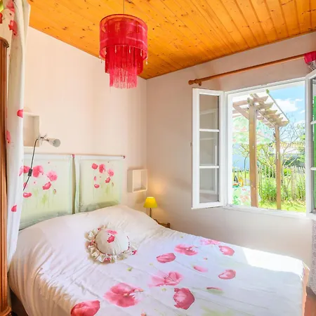 Holiday home Coquelicot By Interhome